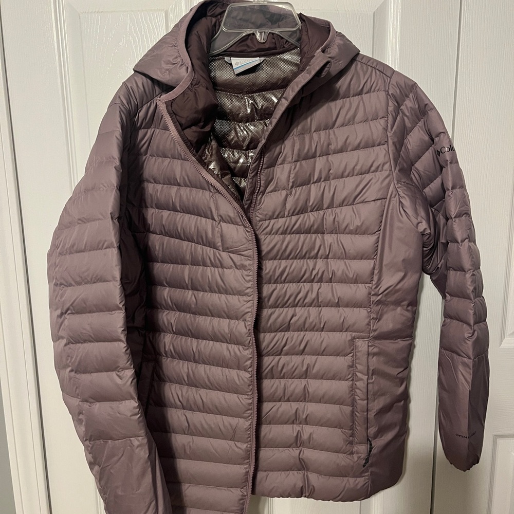 Columbia Puffer Jacket 650